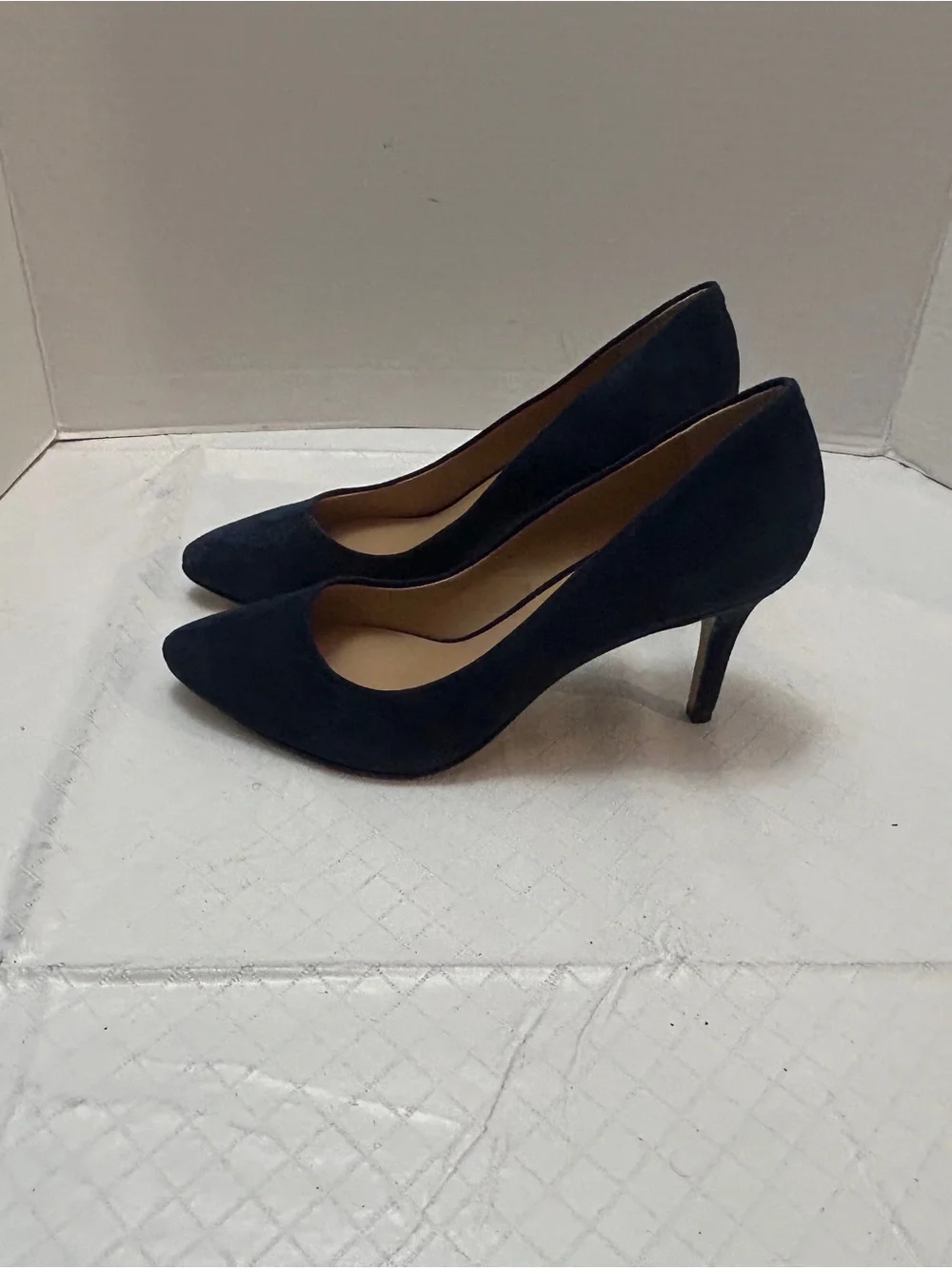 INC International Concepts Navy Suede Pointed Toe Pumps Slim Heel Size 7.5‎